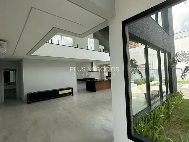 Casa com 450m² 3 quartos e 4 banheiros, à venda, no bairro Alphaville Nova Esplanada 3 em Votorantim