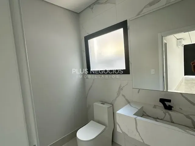 Casa com 450m² 3 quartos e 4 banheiros, à venda, no bairro Alphaville Nova Esplanada 3 em Votorantim