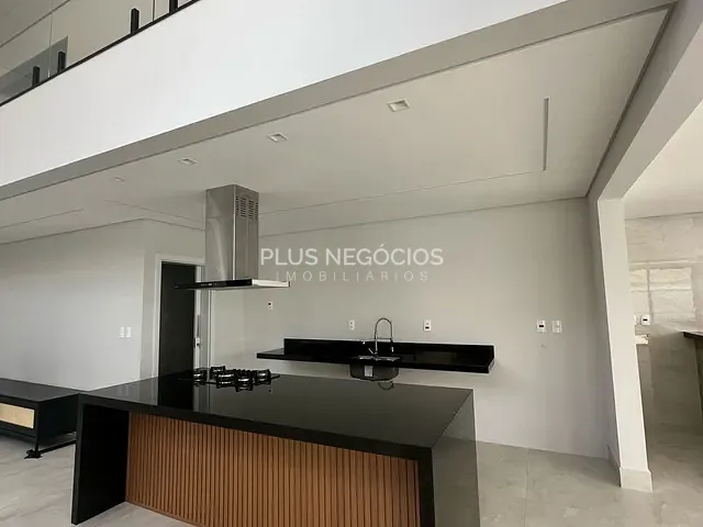 Casa com 450m² 3 quartos e 4 banheiros, à venda, no bairro Alphaville Nova Esplanada 3 em Votorantim