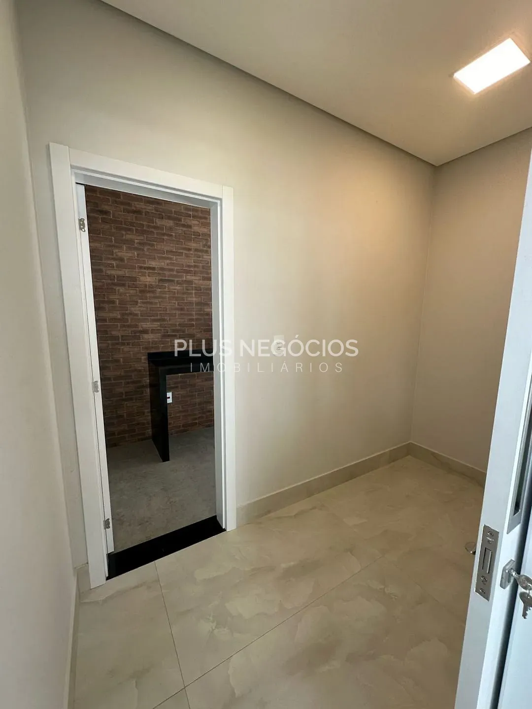 Casa, 3 quartos, 270 m² - Foto 11