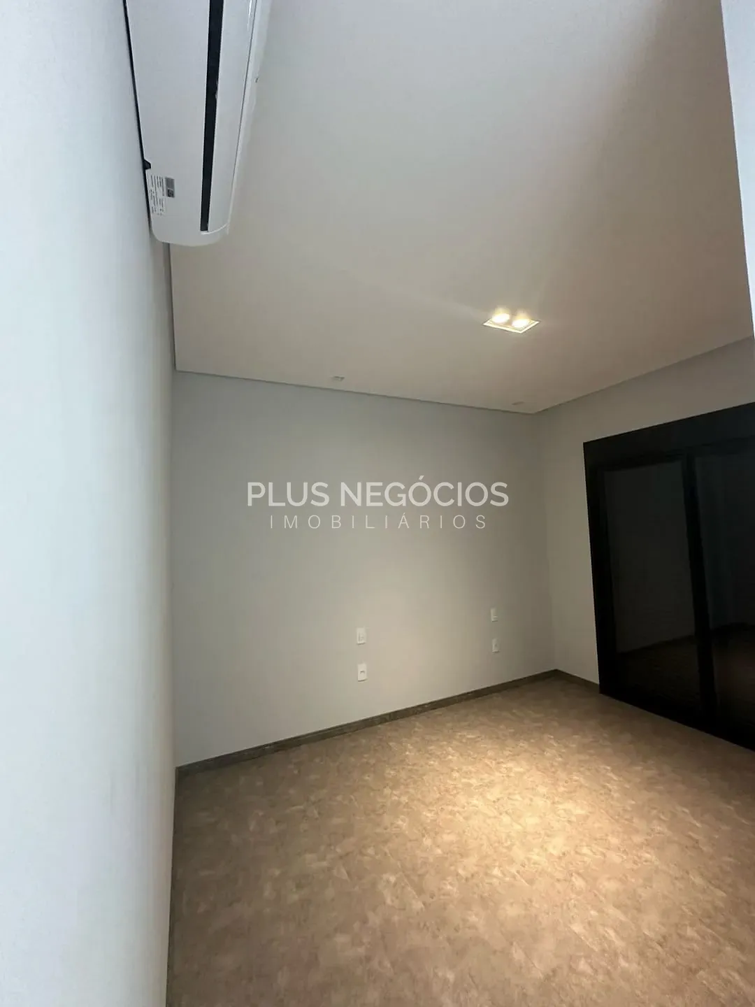 Casa, 3 quartos, 270 m² - Foto 16