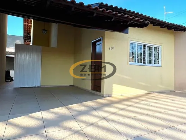 Casa com 282m² 3 quartos e 3 banheiros, à venda, no bairro Conjunto Habitacional Santiago II em Londrina