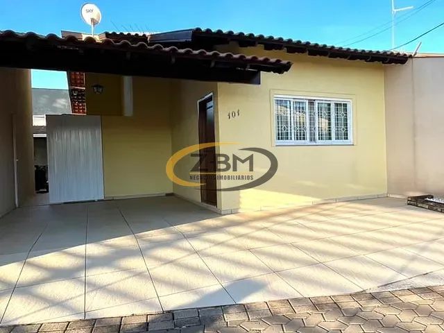 Casa com 282m² 3 quartos e 3 banheiros, à venda, no bairro Conjunto Habitacional Santiago II em Londrina