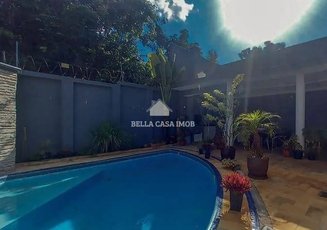 Casa à venda com 4 quartos, 350m² - Foto 52