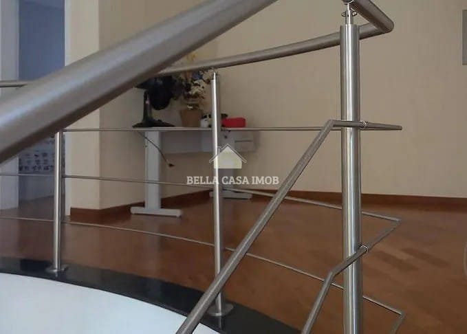 Casa à venda com 4 quartos, 350m² - Foto 16