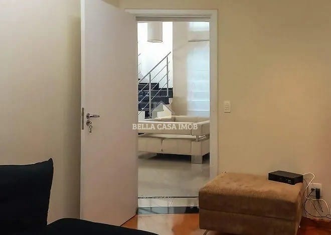 Casa à venda com 4 quartos, 350m² - Foto 19