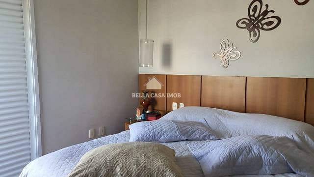 Casa à venda com 4 quartos, 350m² - Foto 20