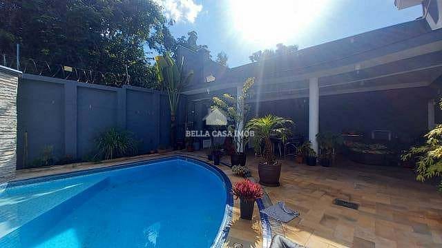Casa à venda com 4 quartos, 350m² - Foto 34