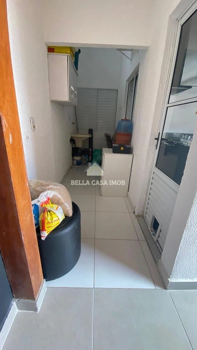 Casa à venda com 2 quartos, 150m² - Foto 9