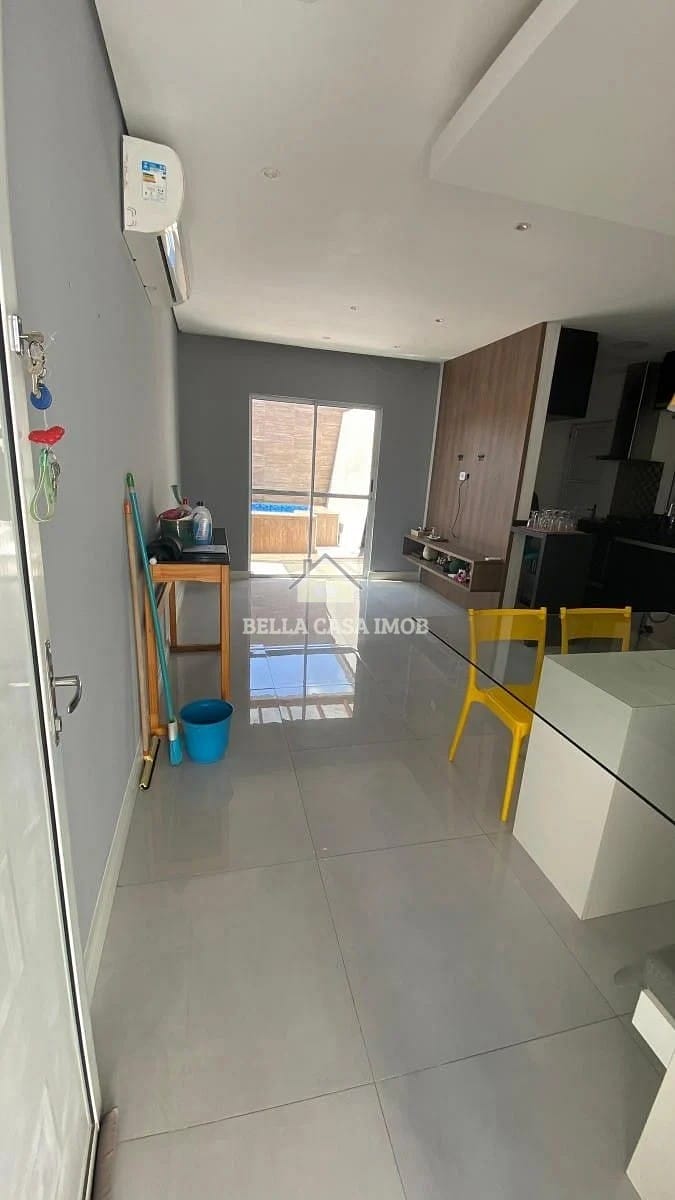 Casa à venda com 2 quartos, 150m² - Foto 8