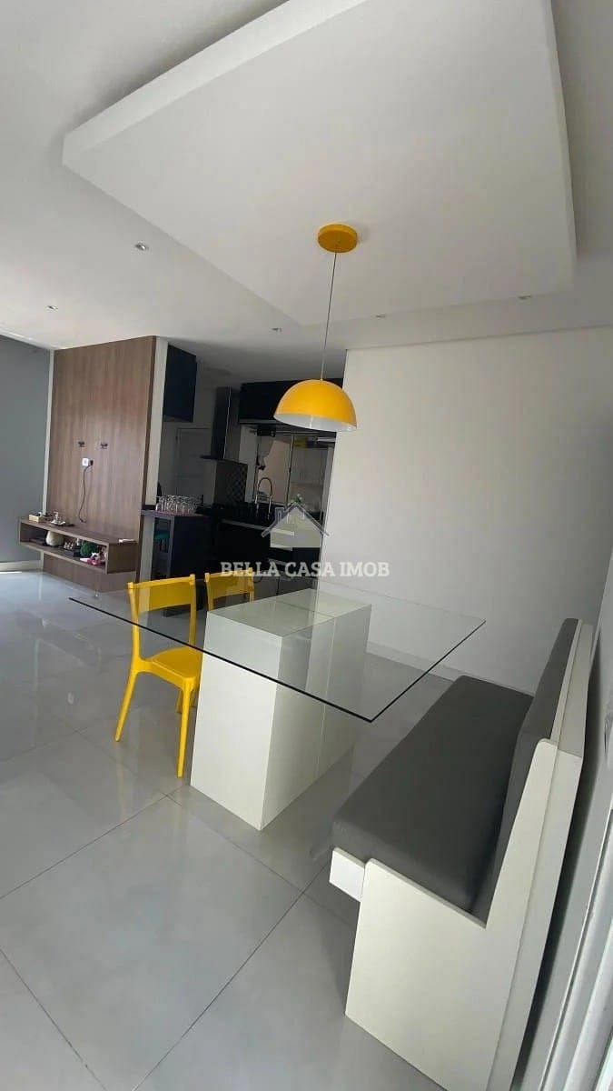 Casa à venda com 2 quartos, 150m² - Foto 2