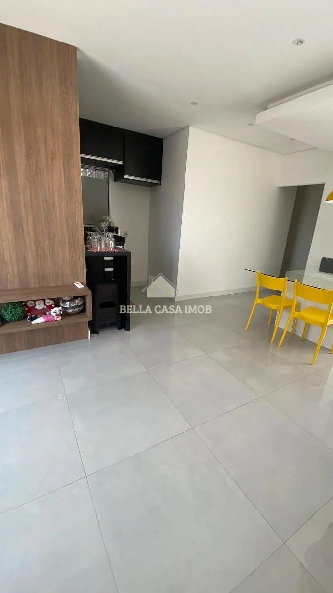 Casa à venda com 2 quartos, 150m² - Foto 4