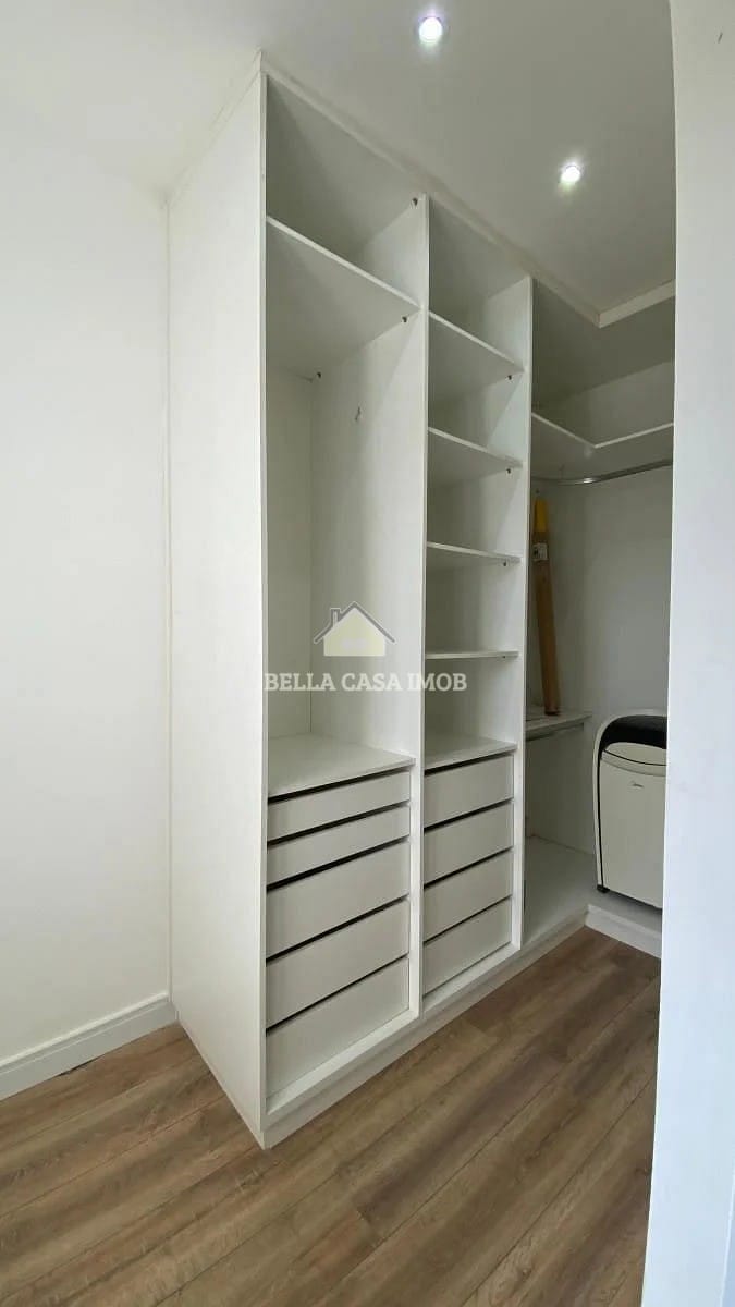 Casa à venda com 2 quartos, 150m² - Foto 25