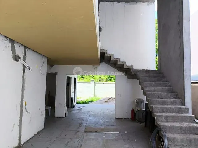 Casa com 300m² 4 quartos e 5 banheiros, à venda, no bairro Uruguai em Teresina