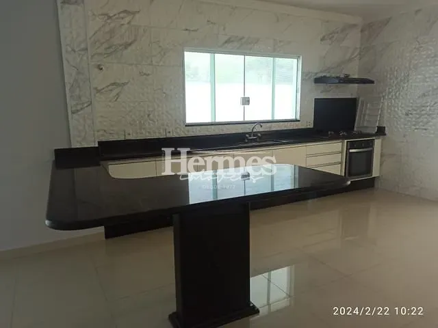 Casa com 460m² 3 quartos e 4 banheiros, à venda, no bairro Parque Brasil 500 em Paulínia