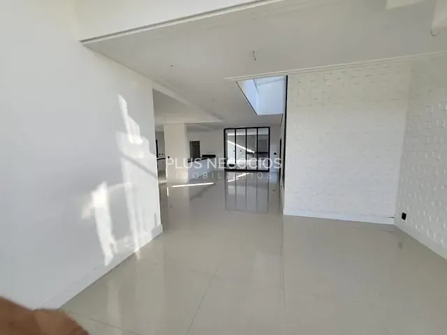 Casa com 456m² 4 quartos e 6 banheiros, à venda, no bairro Alphaville Nova Esplanada 3 em Votorantim