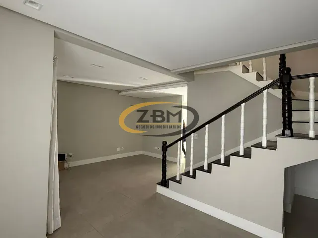 Casa com 202m² 3 quartos e 3 banheiros, à venda, no bairro Parque Jamaica em Londrina