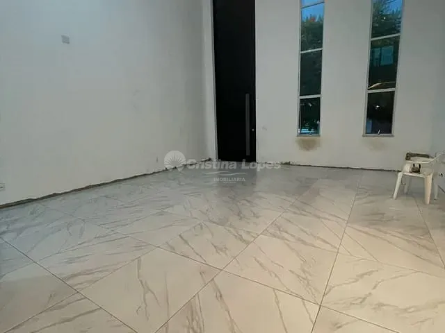 Casa com 607m² 4 quartos e 4 banheiros, à venda, no bairro Uruguai em Teresina