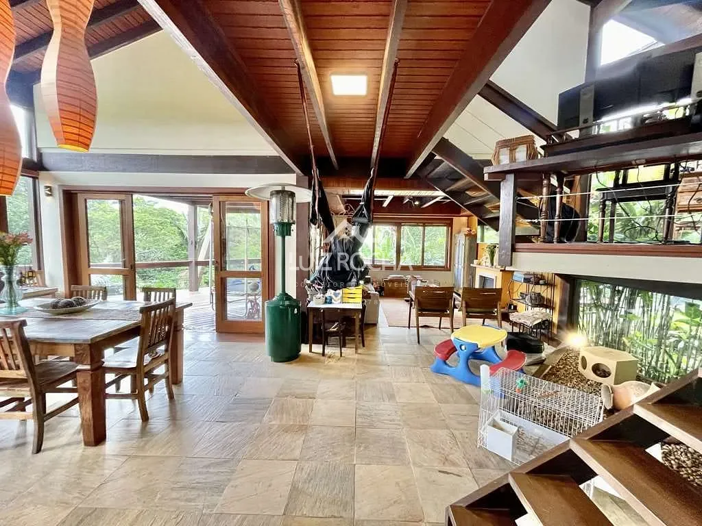 Casa, 3 quartos, 283 m² - Foto 13