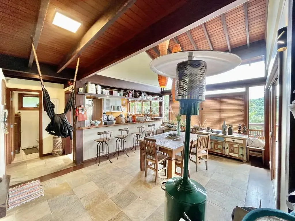 Casa, 3 quartos, 283 m² - Foto 16