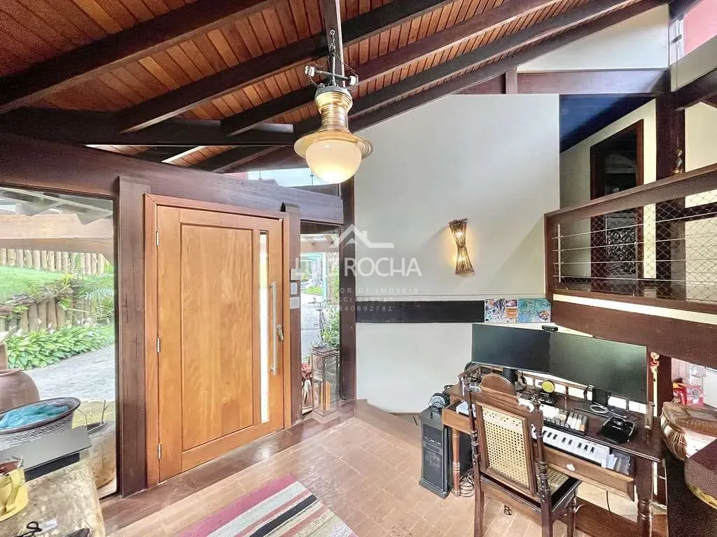 Casa, 3 quartos, 283 m² - Foto 8