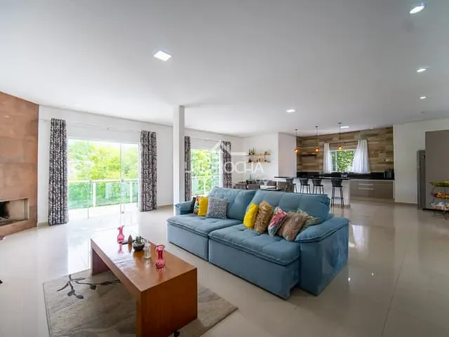 Casa com 500m² 3 quartos e 5 banheiros, à venda, no bairro CONDOMINIO RESERVA VALE VERDE em Cotia