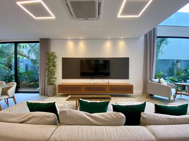 Foto do Casa - Lindíssima  Casa de Condomínio com 5 Quartos e 6 banheiros à Venda, 330 m²  - Riviera de São Lourenço- Bertioga, SP | Hermes Imóveis