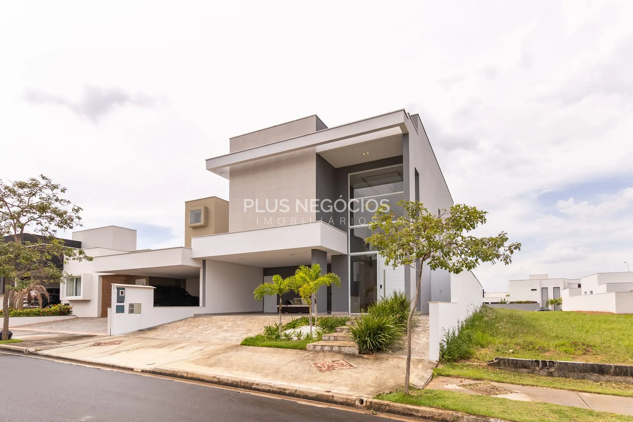 Casa, 4 quartos, 247 m² - Foto 4
