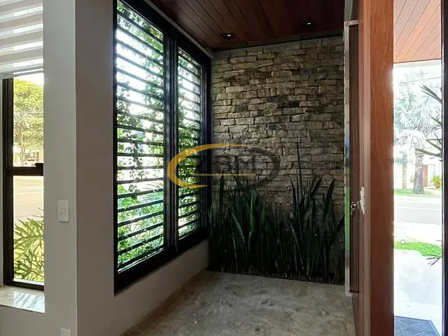 Casa com 420m² 3 quartos e 5 banheiros, à venda, no bairro Gleba Fazenda Palhano em Londrina