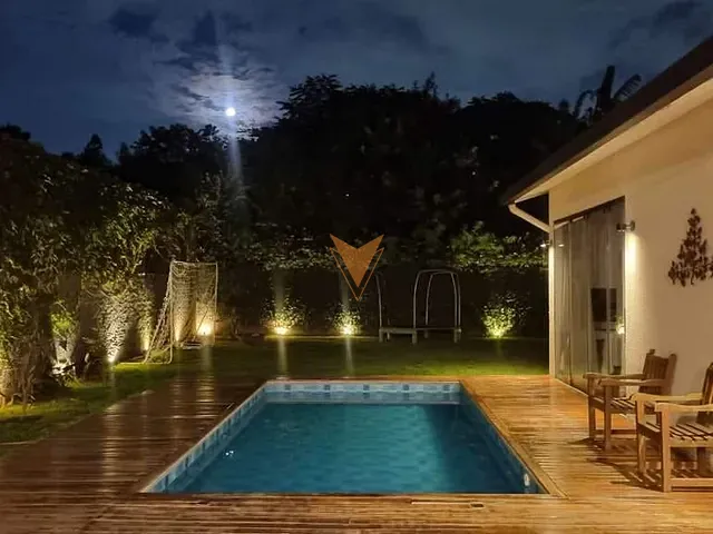 Casa com 573m² 3 quartos e 3 banheiros, à venda, no bairro Miolo da Granja Viana em Cotia