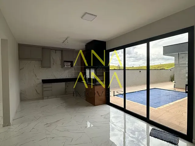 Casa em Condominio com 360m² 3 quartos e 4 banheiros, à venda, no bairro Parque Imperador em Bragança Paulista