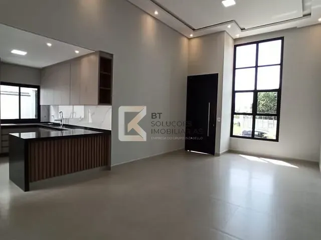 Casa com 300m² 3 quartos e 4 banheiros, à venda, no bairro Jardins Di Roma em Indaiatuba