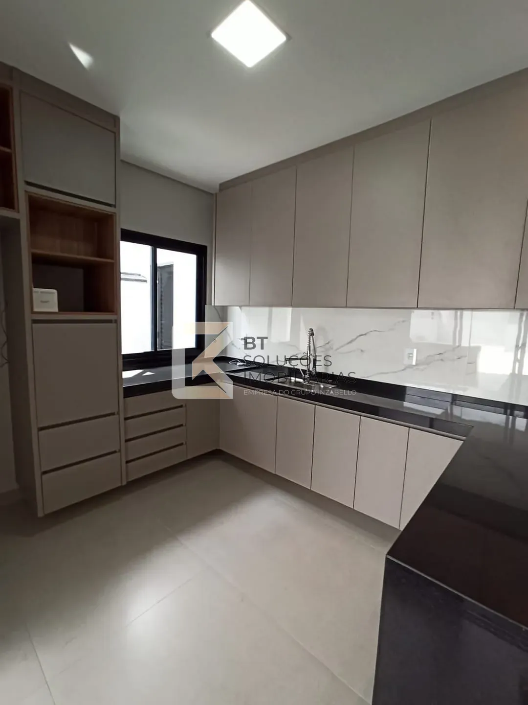 Casa, 3 quartos, 162 m² - Foto 4