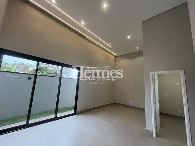 Casa com 360m² 3 quartos e 5 banheiros, à venda, no bairro Jardim América em Paulínia