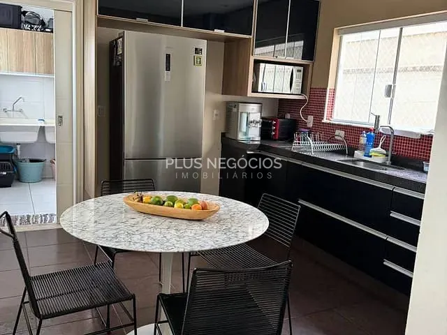 Casa com 300m² 3 quartos e 4 banheiros, à venda, no bairro Parque Reserva Fazenda Imperial em Sorocaba
