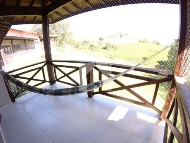 Casa com 5000m² 4 quartos e 3 banheiros, à venda, no bairro Fazenda Marajoara em Campo Limpo Paulista