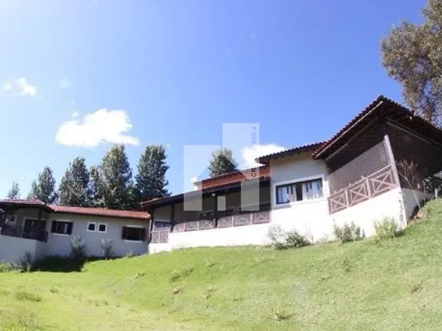 Casa com 5000m² 4 quartos e 3 banheiros, à venda, no bairro Fazenda Marajoara em Campo Limpo Paulista