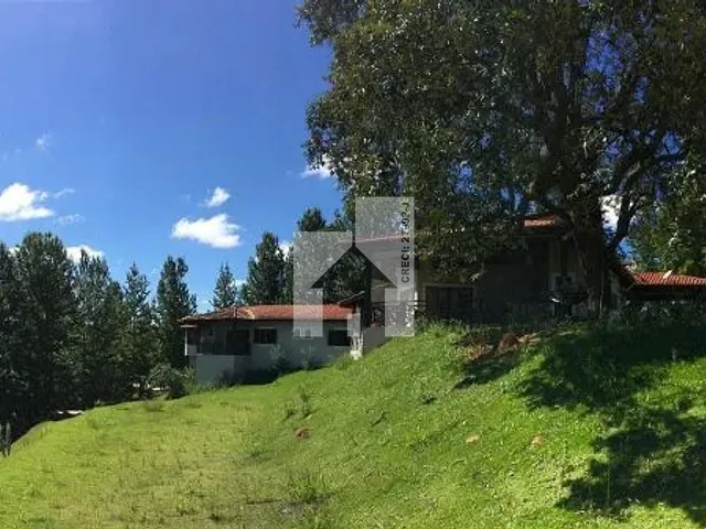 Casa com 5000m² 4 quartos e 3 banheiros, à venda, no bairro Fazenda Marajoara em Campo Limpo Paulista