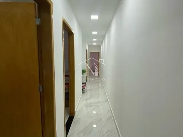 Casa com 382m² 3 quartos e 2 banheiros, à venda, no bairro Itapeba em Maricá