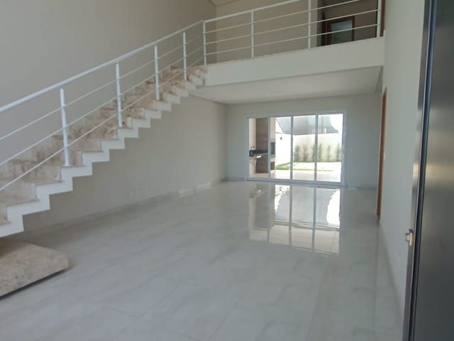 Casa com 250m² 3 quartos e 4 banheiros, à venda, no bairro Residencial Vila Victoria em Itupeva