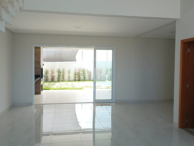 Casa com 250m² 3 quartos e 4 banheiros, à venda, no bairro Residencial Vila Victoria em Itupeva
