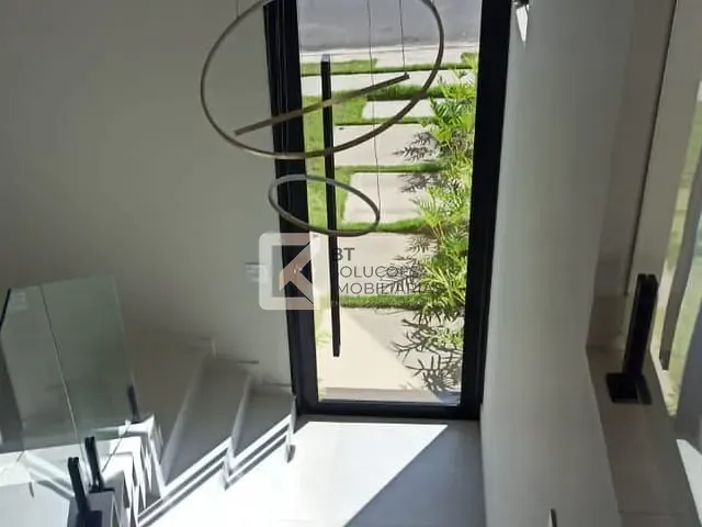 Casa com 300m² 3 quartos e 3 banheiros, à venda, no bairro Vila Rubens em Indaiatuba