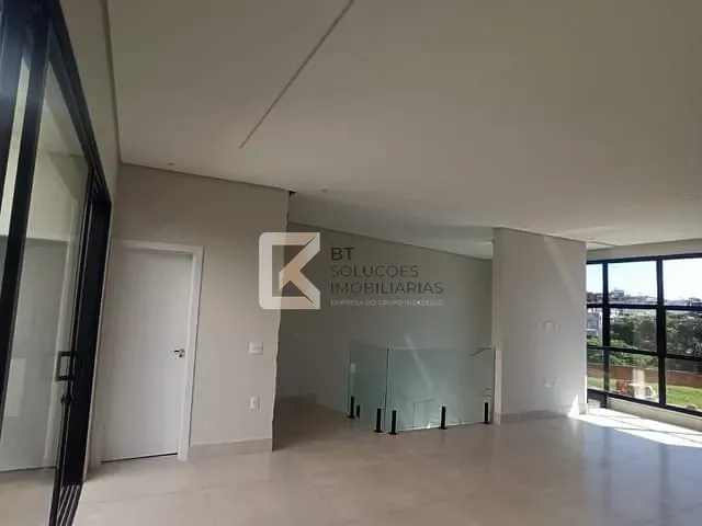Casa com 300m² 3 quartos e 3 banheiros, à venda, no bairro Vila Rubens em Indaiatuba
