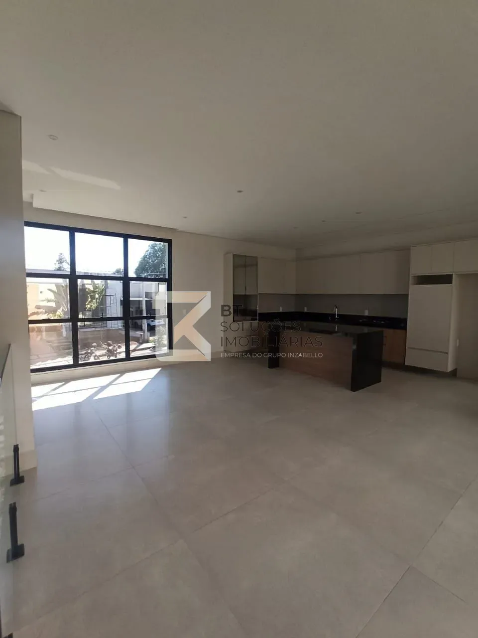 Casa, 3 quartos, 228 m² - Foto 4