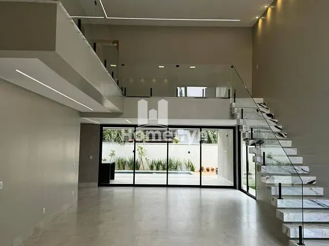 Casa com 406m² 4 quartos e 5 banheiros, à venda, no bairro Residencial Goiânia Golfe Clube em Goiânia