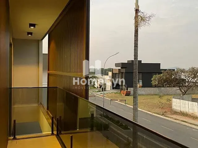 Casa com 464m² 5 quartos e 6 banheiros, à venda, no bairro Residencial Goiânia Golfe Clube em Goiânia