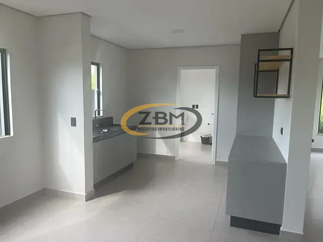 Casa com 285m² 3 quartos e 3 banheiros, à venda ou para alugar, no bairro Conjunto Habitacional Alexandre Urbanas em Londrina