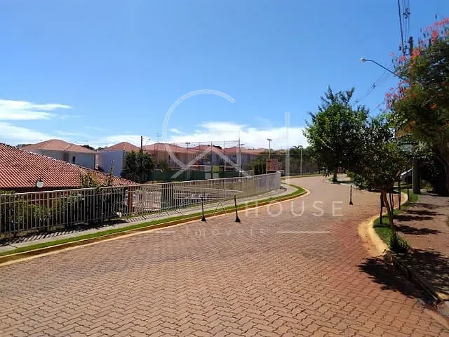 Casa com 299m² 3 quartos e 1 banheiro, à venda, no bairro Bonfim Paulista em Ribeirão Preto