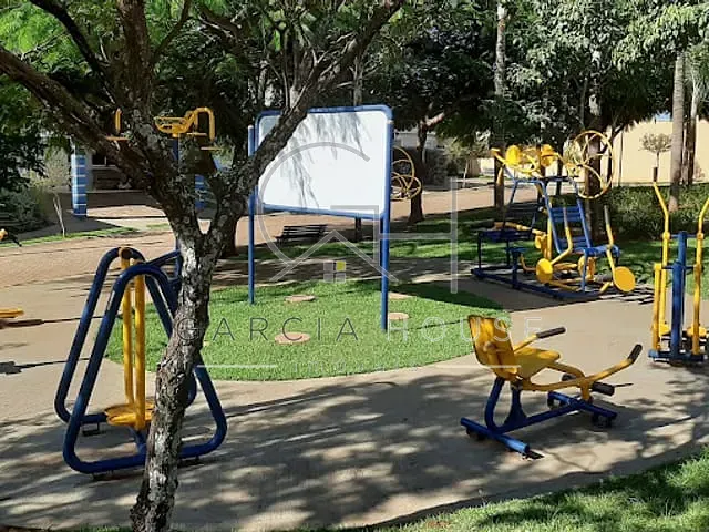 Casa com 299m² 3 quartos e 1 banheiro, à venda, no bairro Bonfim Paulista em Ribeirão Preto