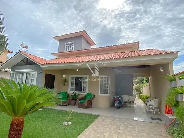 Casa com 360m² 4 quartos e 3 banheiros, à venda, no bairro São José do Imbassaí em Maricá